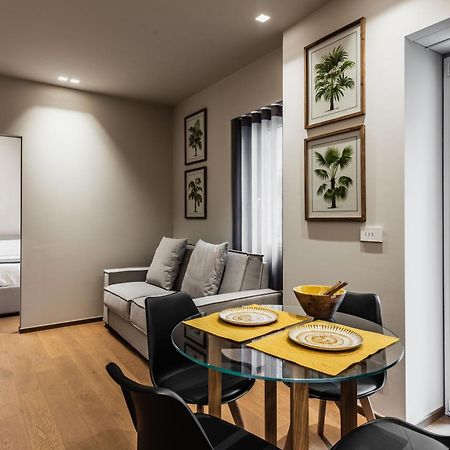 Ferrini Home - Riso 74 Катания Экстерьер фото